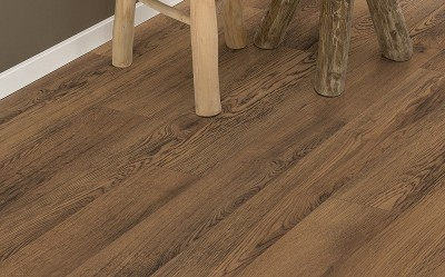 Egger Attic Wood 4v laminált padló fózolt 4v  1292 x 135x10 mm (EPL176) 362728
